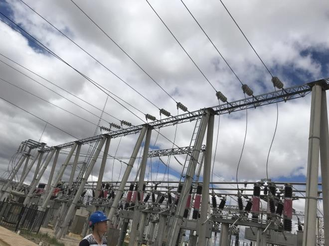 拉薩光儲項目250kW光伏+250kW600kWh儲能(néng)